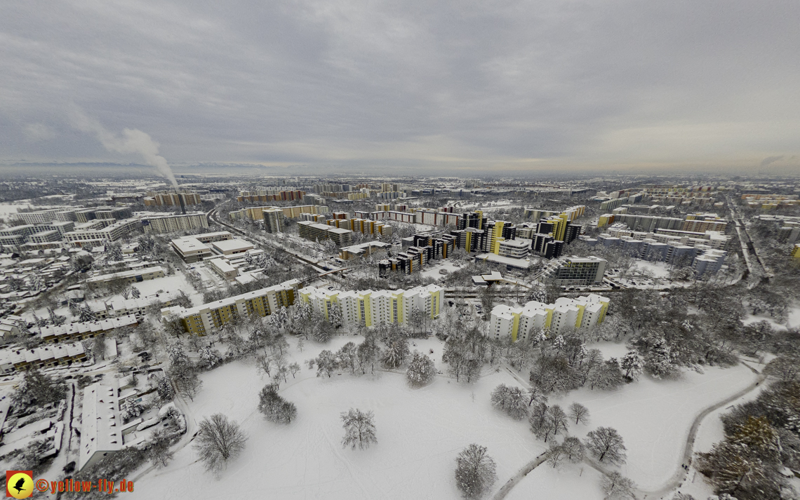 04.12.2021 - Karl-Marx-Ring und Marx-Zentrum in Neuperlach